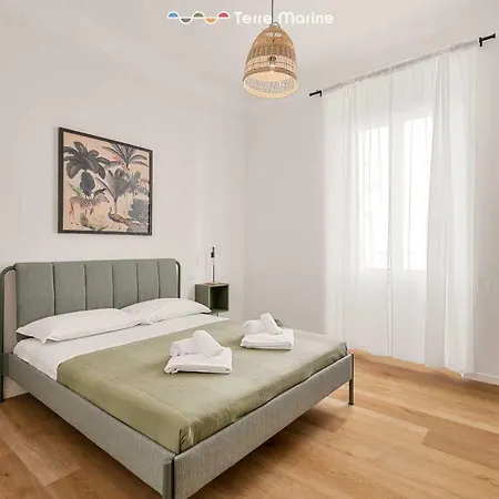 On The Rock, Terremarine Appartement