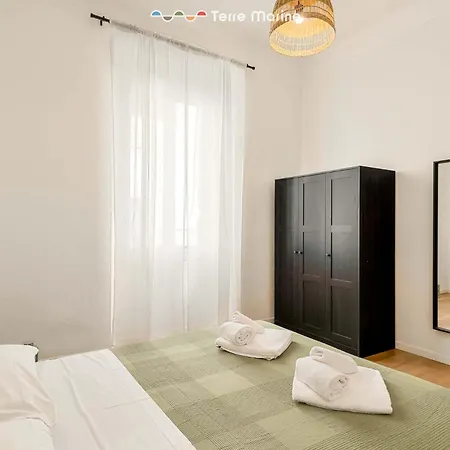 Appartement On The Rock, Terremarine